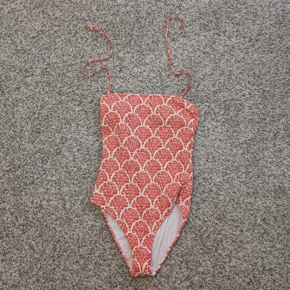 Boden Milos Smocked Bandeau Swimsuit new without tags - Picture 5 of 8